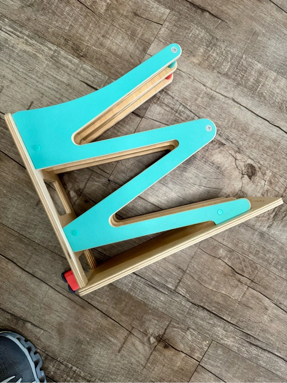 Lovevery Race & Chase Ramp Wooden Car Ramp Toy Montessori Toddler Learning Toy - Picture 6 of 9